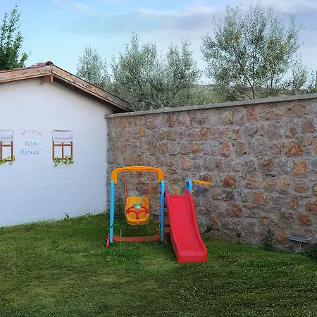 Allegria Butik فندق