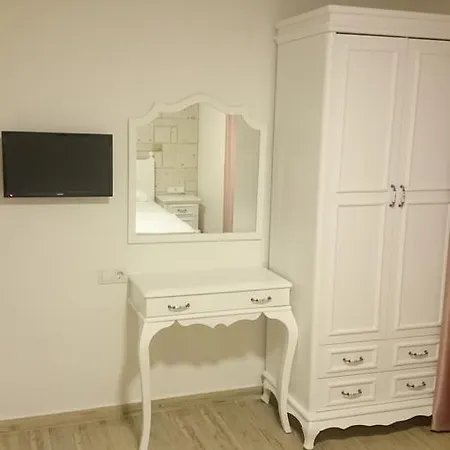 Allegria Butik فندق